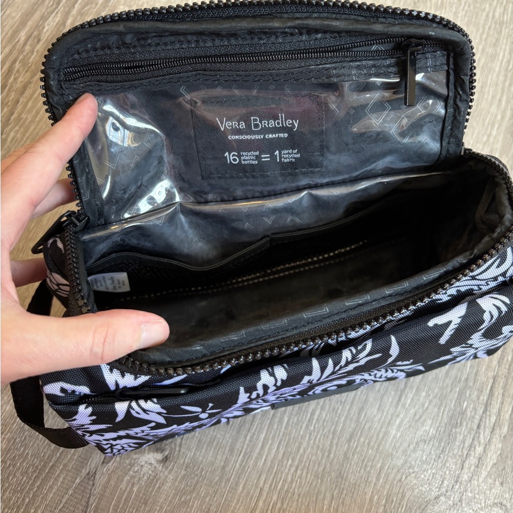 Vera Bradley small travel cosmetic bag - Picture 7 of 7